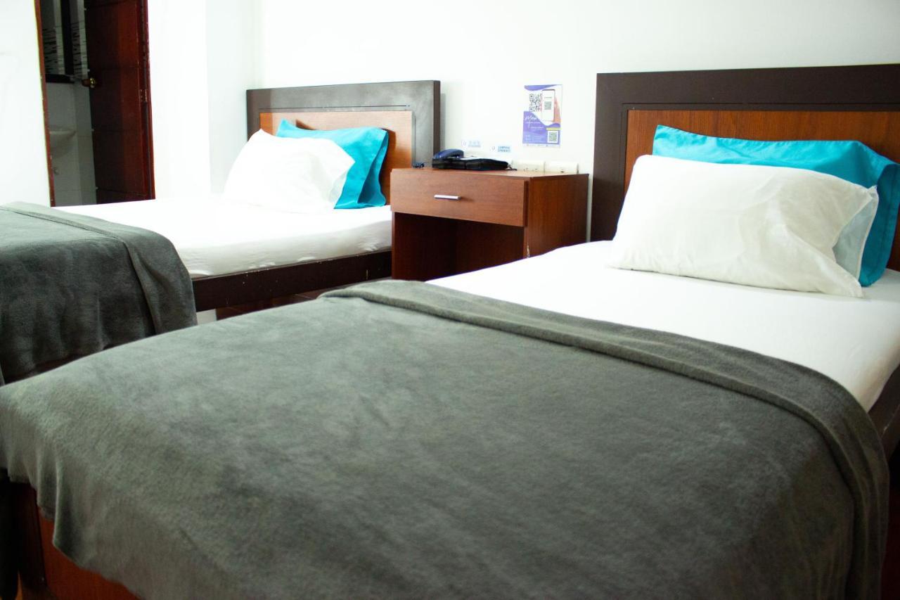 Hotel Brisas De Calima 外观 照片